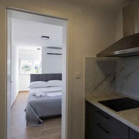 Luxury Jacuzzi Apartment